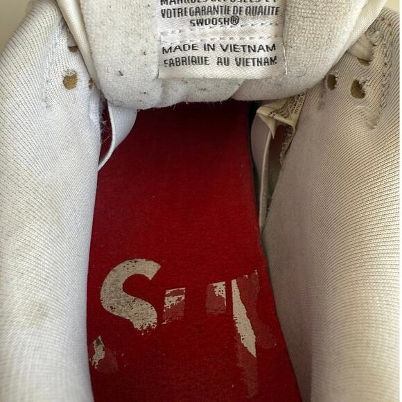 Nike SB Dunk Low x Supreme Varsity Red Men Sneakers - SZ 10 main image 2